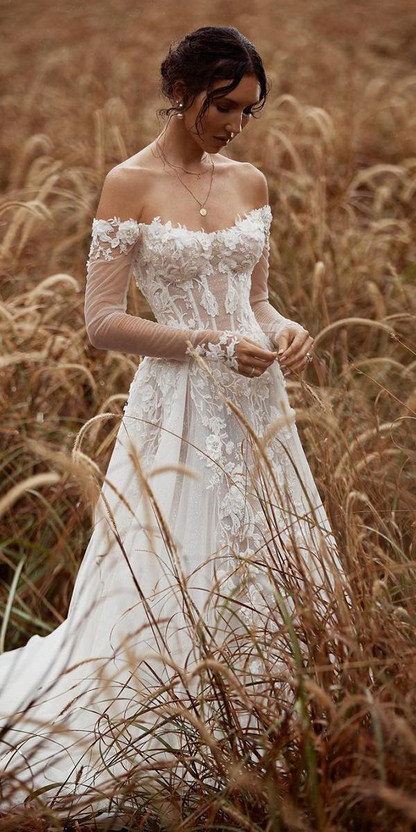 18 Rustic Lace Wedding Dresses For Different Tastes Of Brides Wedding Dresses Guide