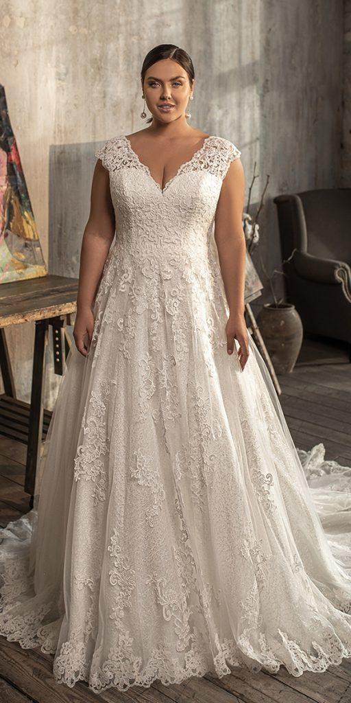 18 Lace Plus Size Wedding Dresses | Wedding Dresses Guide