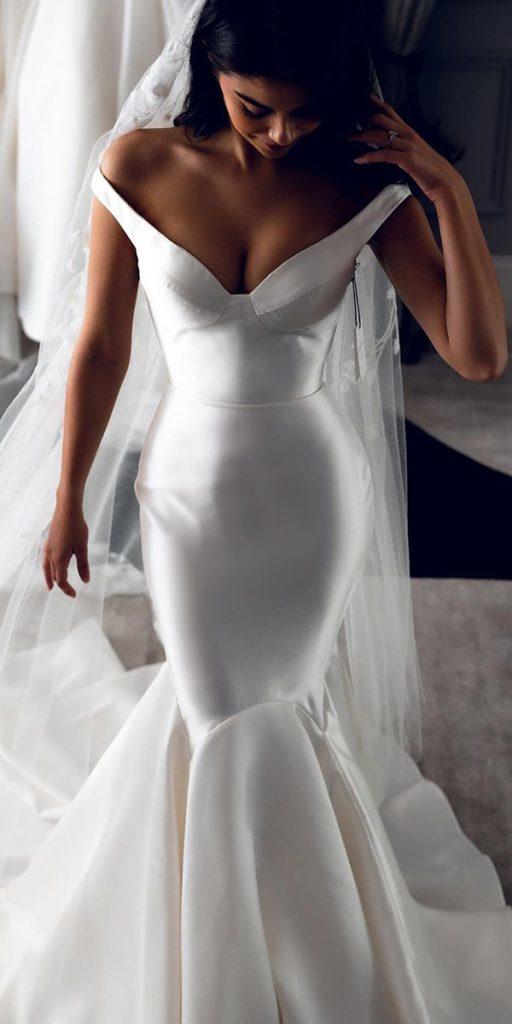 Silk Wedding Dresses For Elegant And Refined Bride 