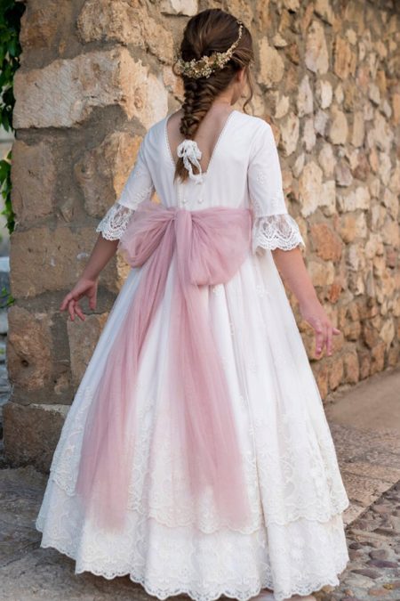 18 Vintage Flower Girl Dresses For Your Little Ladies | Wedding Dresses ...