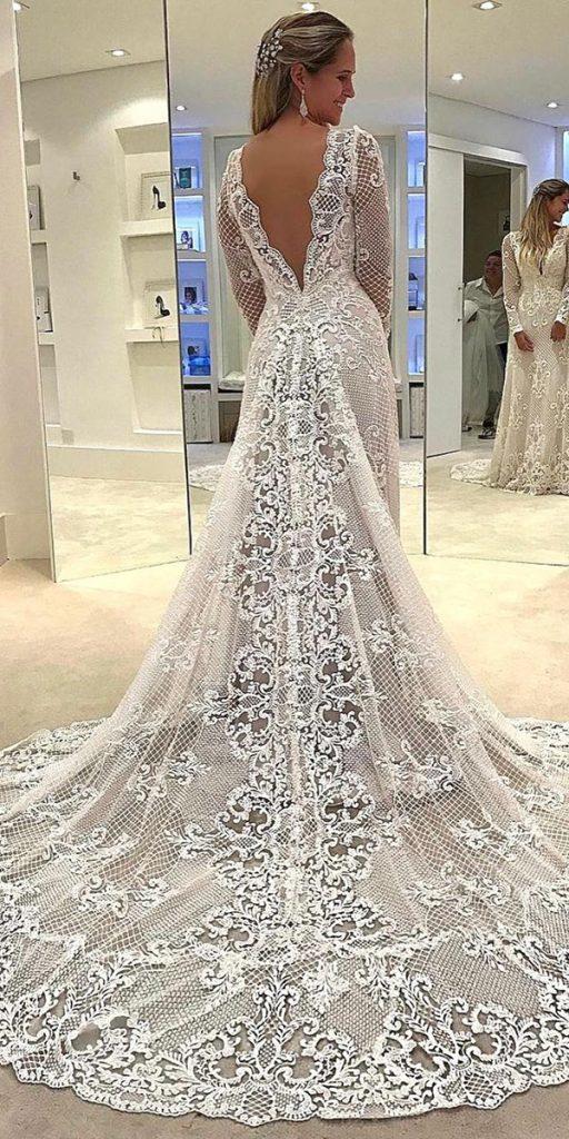 vintage wedding dresses with sleeves v back with lace train isabellanarchi