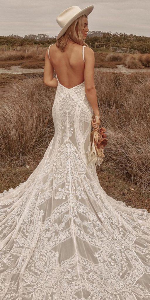  lace boho wedding dresses with spaghetti straps open backless train ruedeseine
