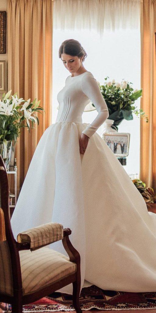 modest wedding dresses with sleeves ball gown simple kiwo_estudio
