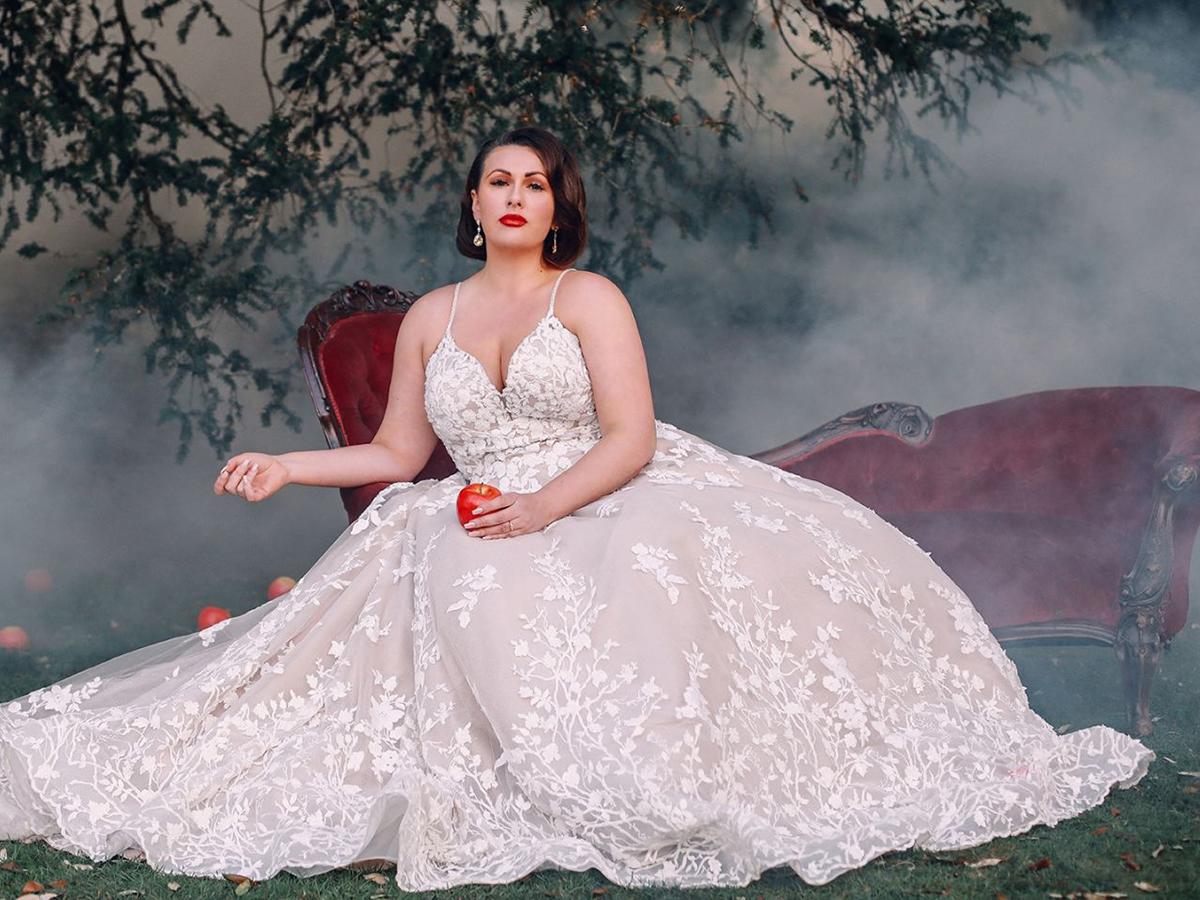 Lace Plus Size Wedding Dresses: 21 Amazing Styles