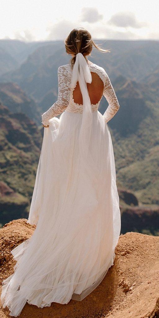 rustic elegant wedding attire
