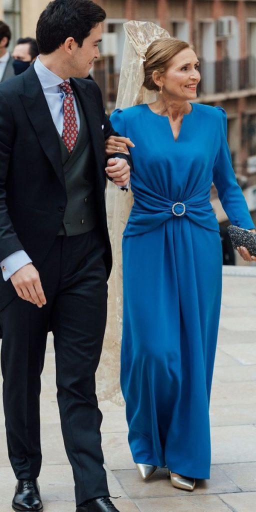  wedding outfits for mother of the groom with long sleeves navy simple kinvitadas