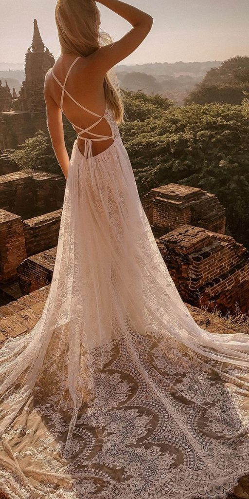 10 Celebrity Wedding Dresses Perfect For A Rustic Wedding - Rustic