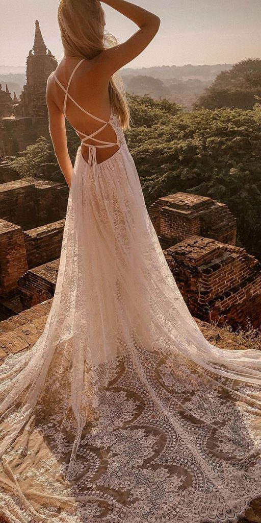 Rustic Wedding Dresses - Dresses and Gowns for a Rustic Country