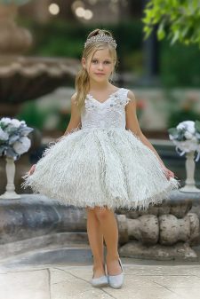 Vintage Flower Girl Dresses:18 Gowns For Little Ladies