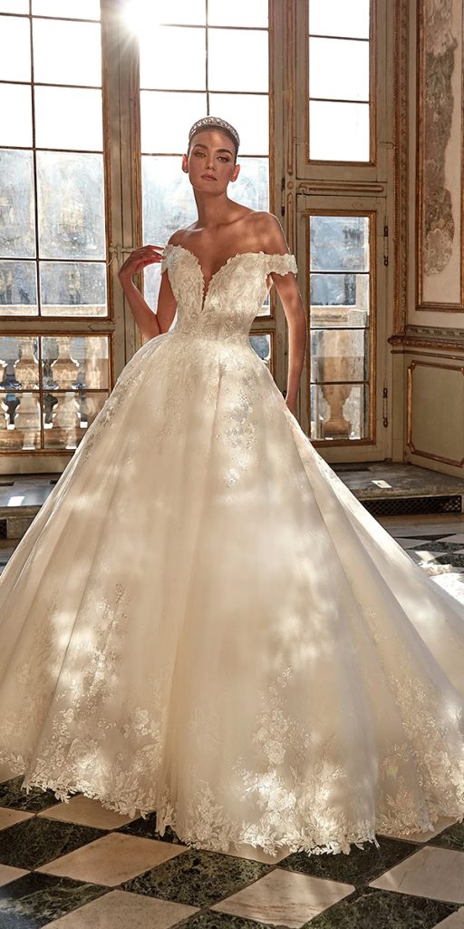 Princess Wedding Dresses: 18 Styles For FairyTale Celebration  Princess  wedding dresses, Ball gowns wedding, Wedding dress guide