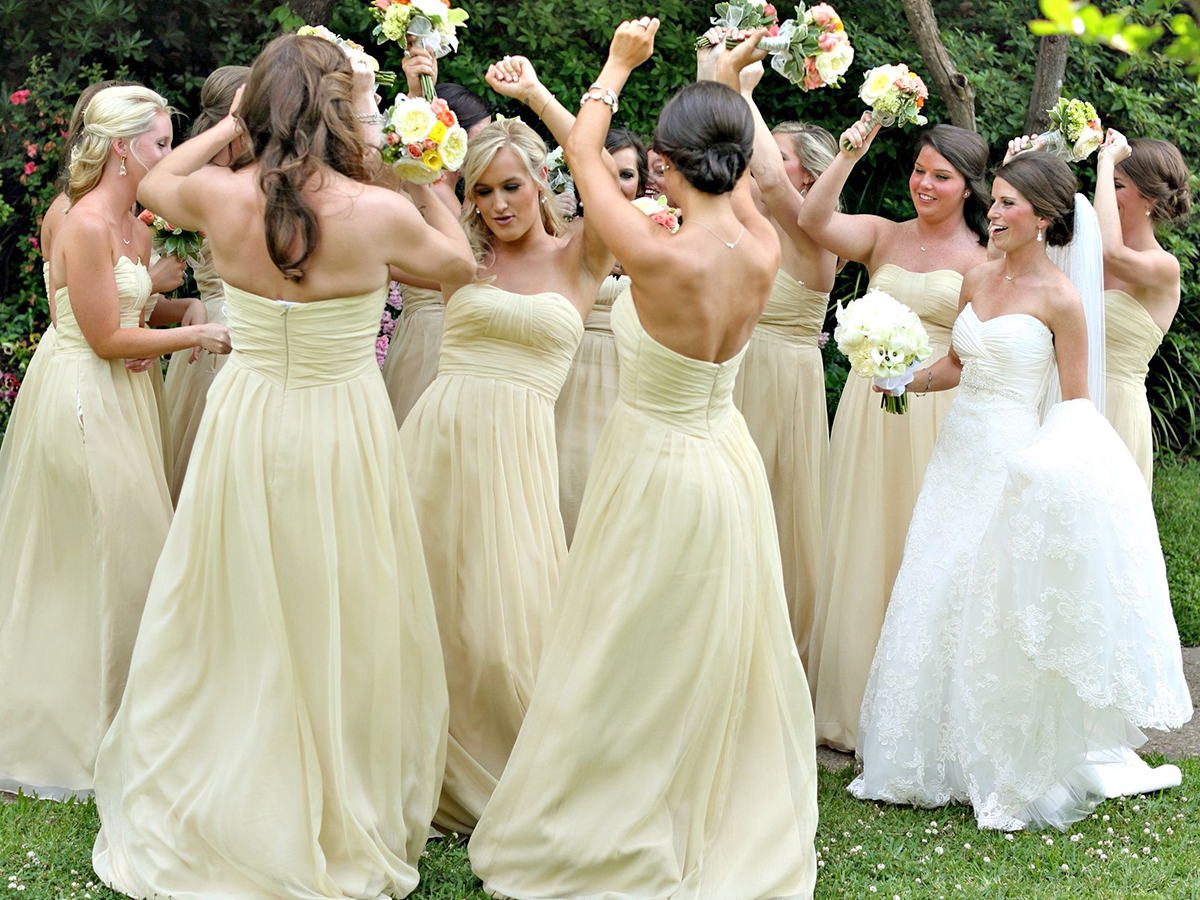 Top 124+ yellow bridesmaid dresses latest - seven.edu.vn