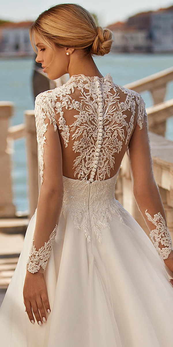 Unique Lace Wedding Dresses That Are Wow Wedding Dresses Guide