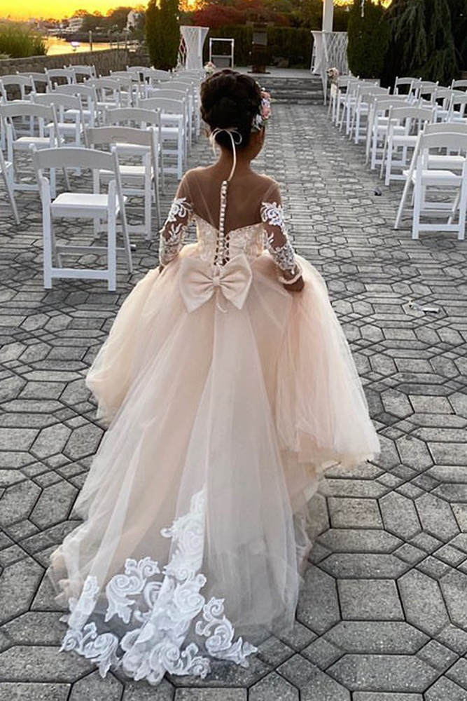 Traditional wedding dress for flower shops girl