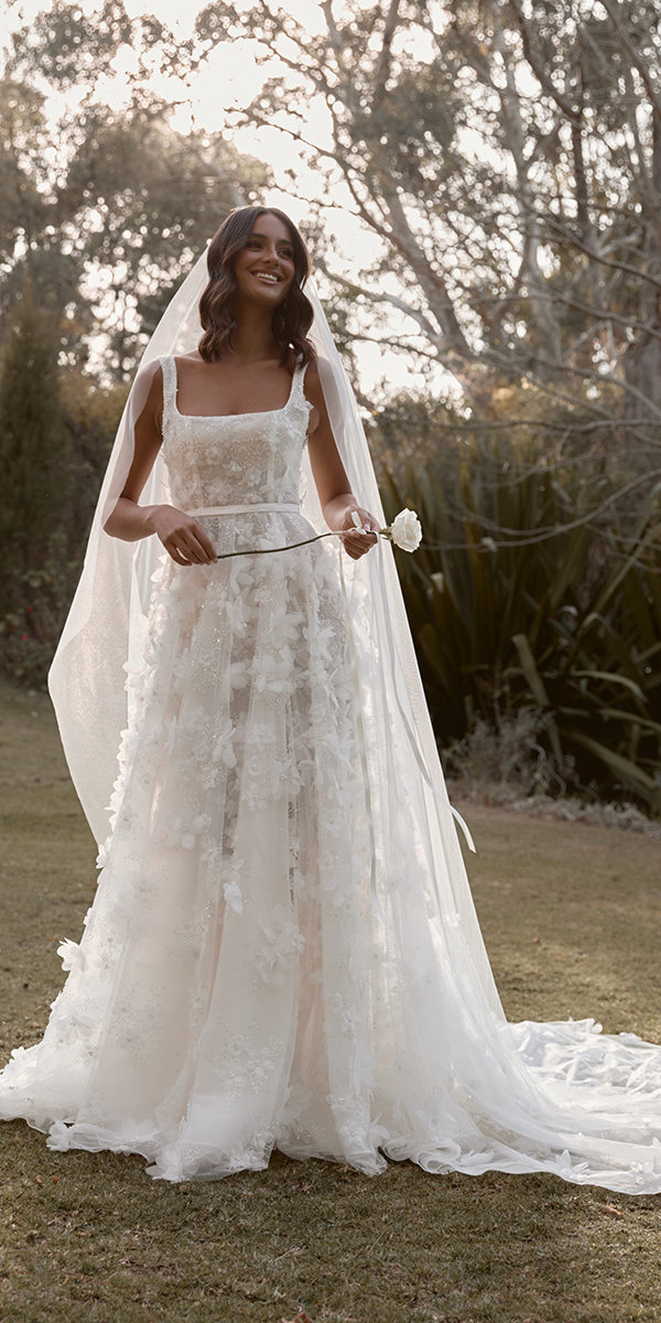 Barnyard Wedding Dresses To Inspire Any Bride Wedding Dresses Guide