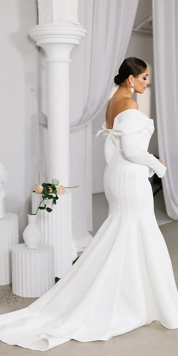 simple wedding dresses v back with long sleeves georgiayoungcouture