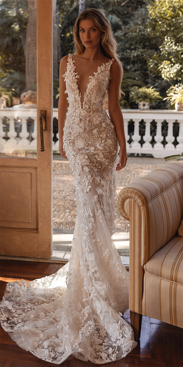 bohemian wedding dresses sheath floral lace v neckline tinavalerdi