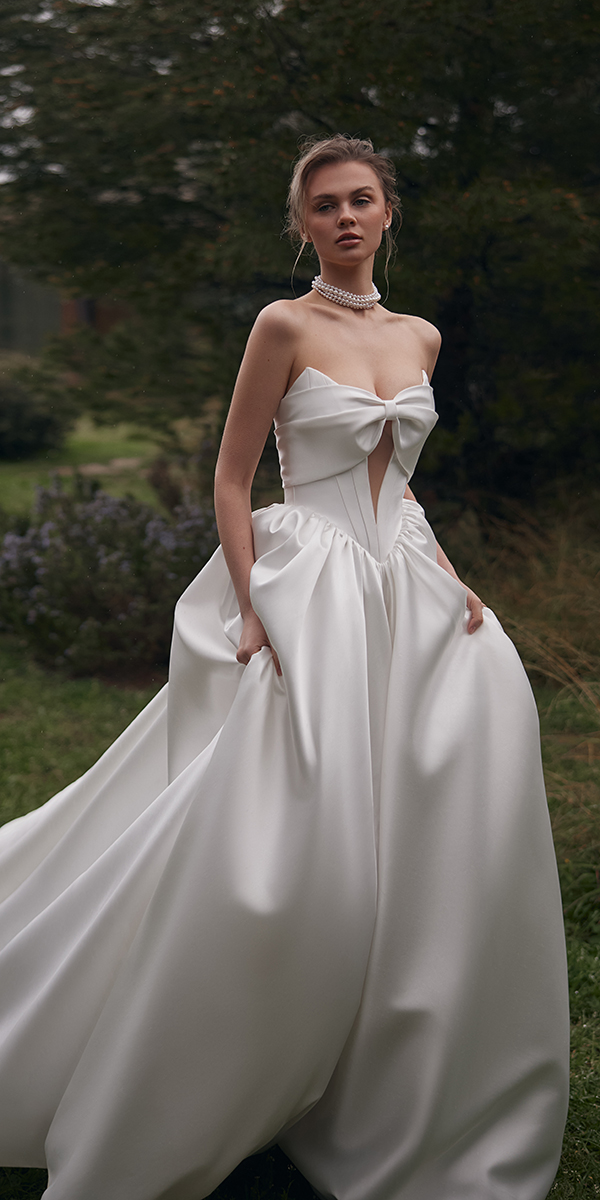 eva lendel less is more v collection simple strapless neckline bari
