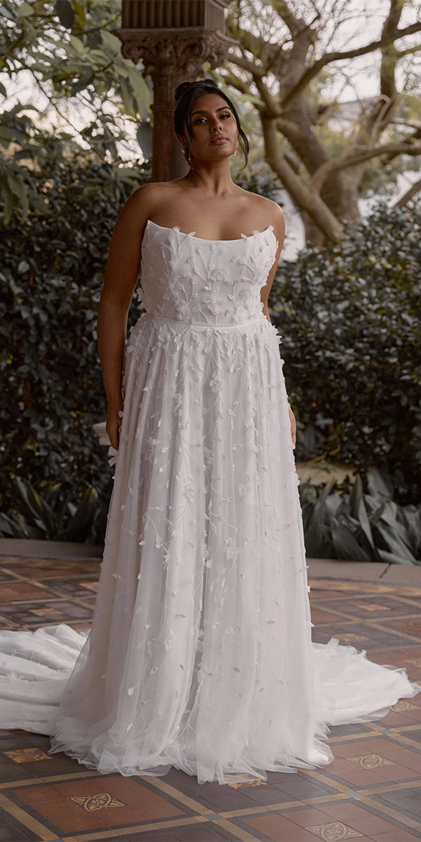 plus size wedding dresses a line floral appliques strapless neckline annacampbell