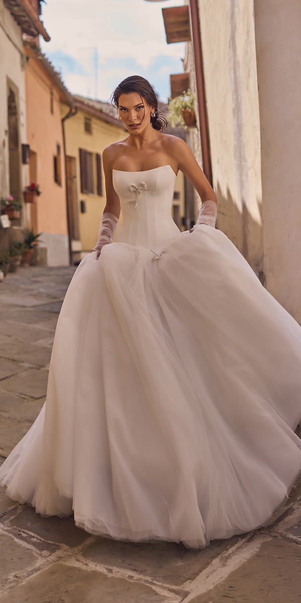 wona concept amore in fiore couture collection simple line strapless corset epos