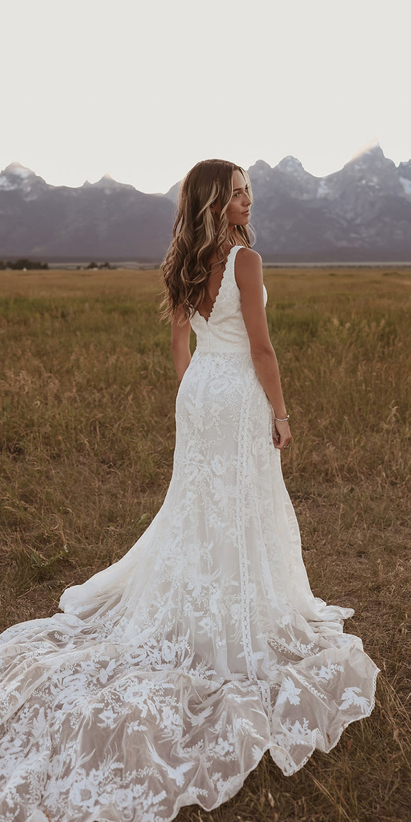 dreamers and lovers boho wedding dresses v back with train lace