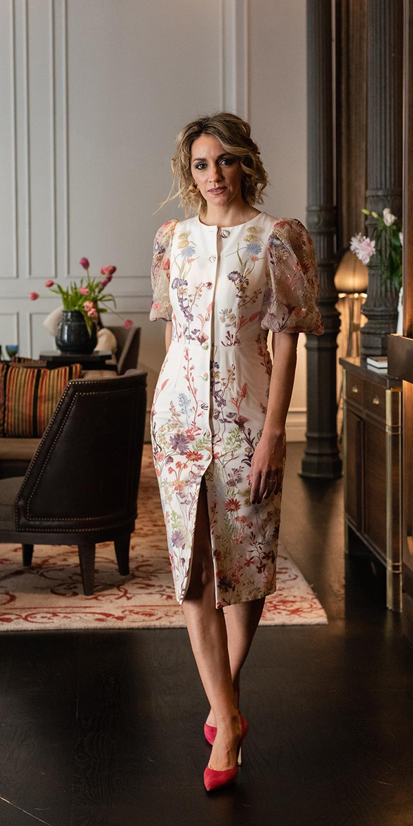 mother of the groom dresses knee length floral appliques with cap sleeves carlaruiz