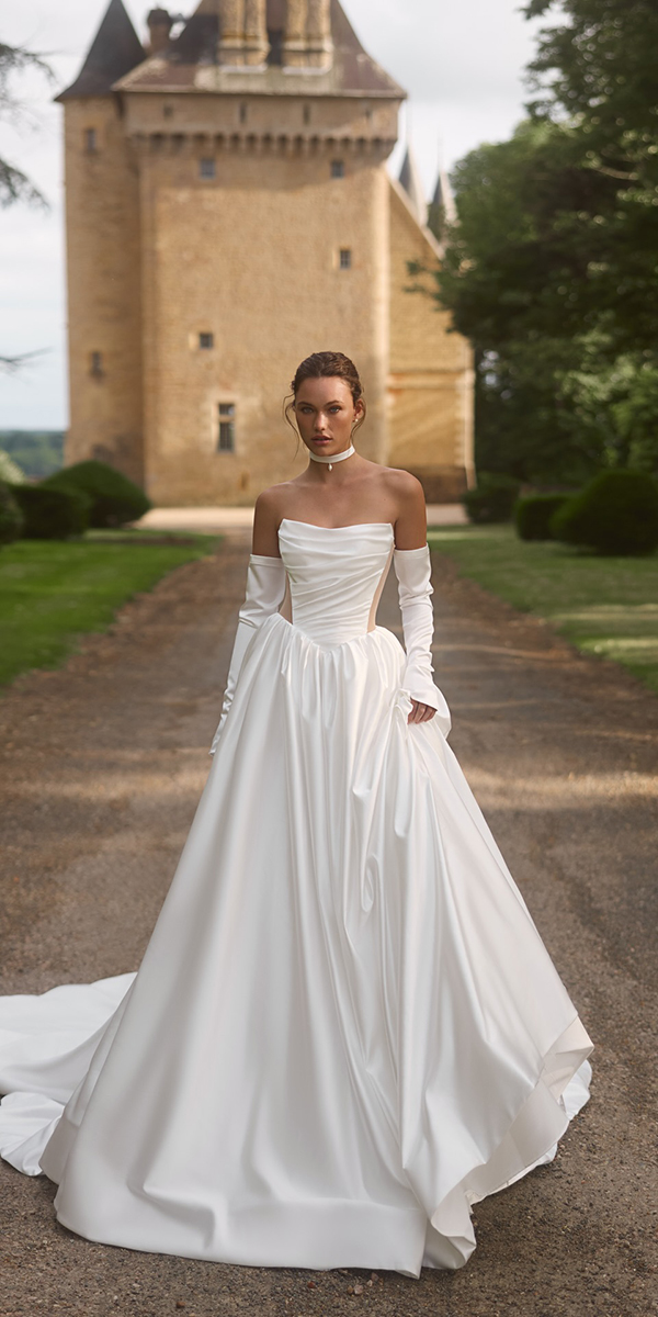 trendy wedding dresses simple a line annemarie