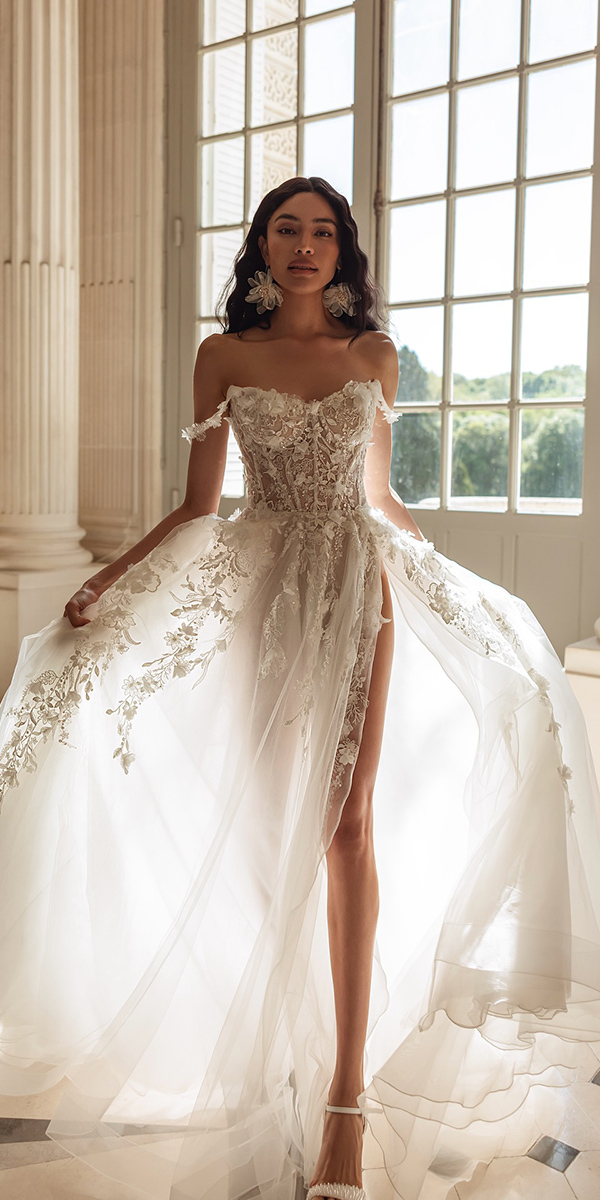 rustic lace wedding dresses a line off the shoulder lace floral tinavalerdi