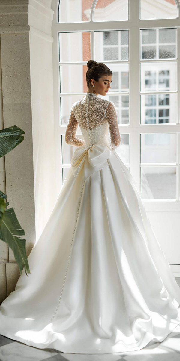 simple wedding dresses with sleeves with bow princess with pearls naviblue.group