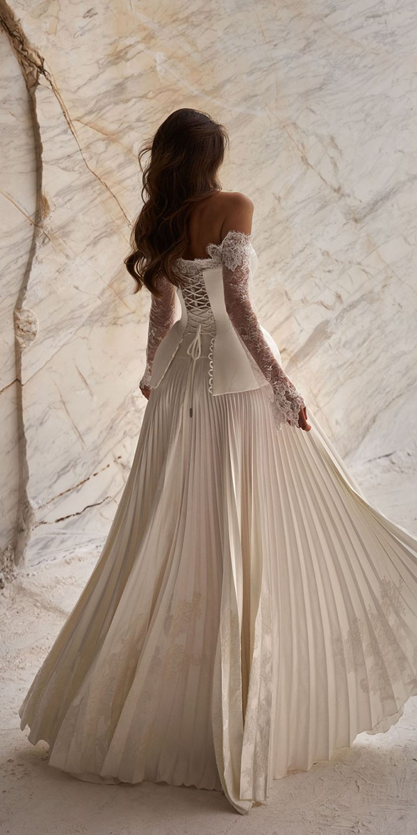 vintage wedding dresses a a line with long sleeves milanova