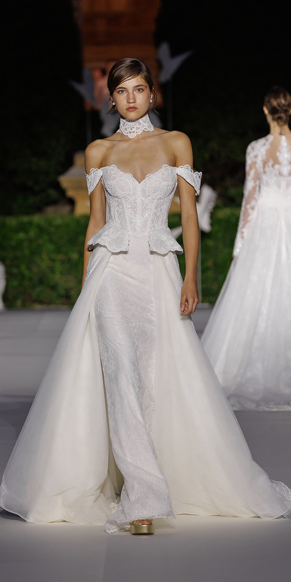 wona concept and eva lendel show in barcelonalace with overskirt