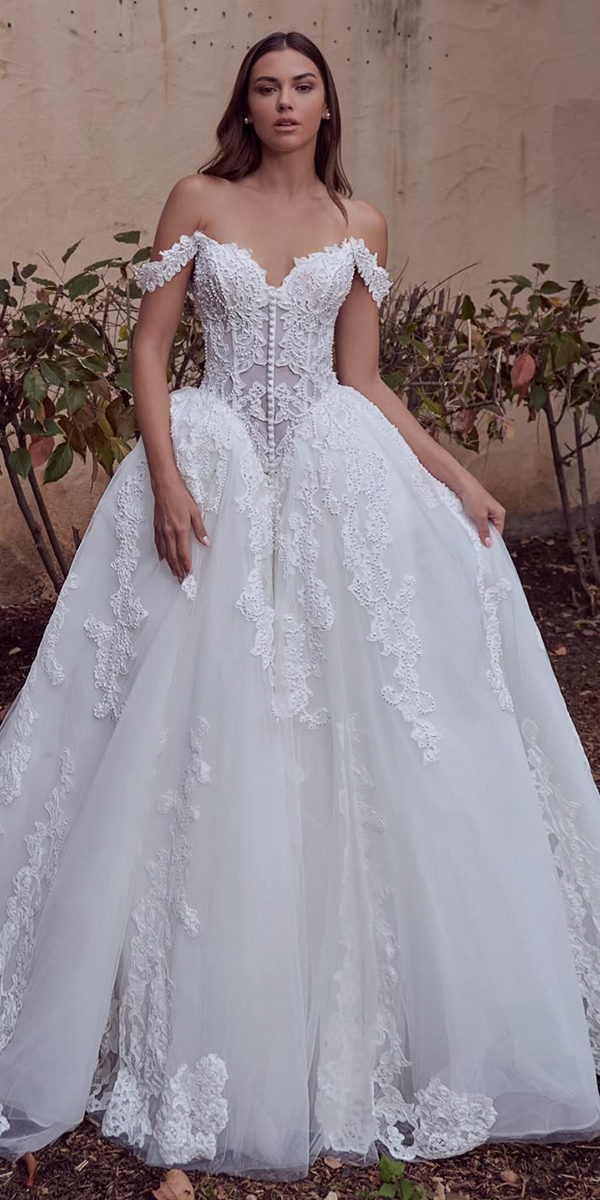 basque waist wedding dresses lace strapless neckline callablanche