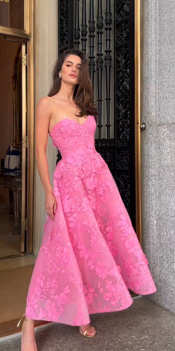 summer wedding guest dresses pink floral strapless neckline moniquelhuiller