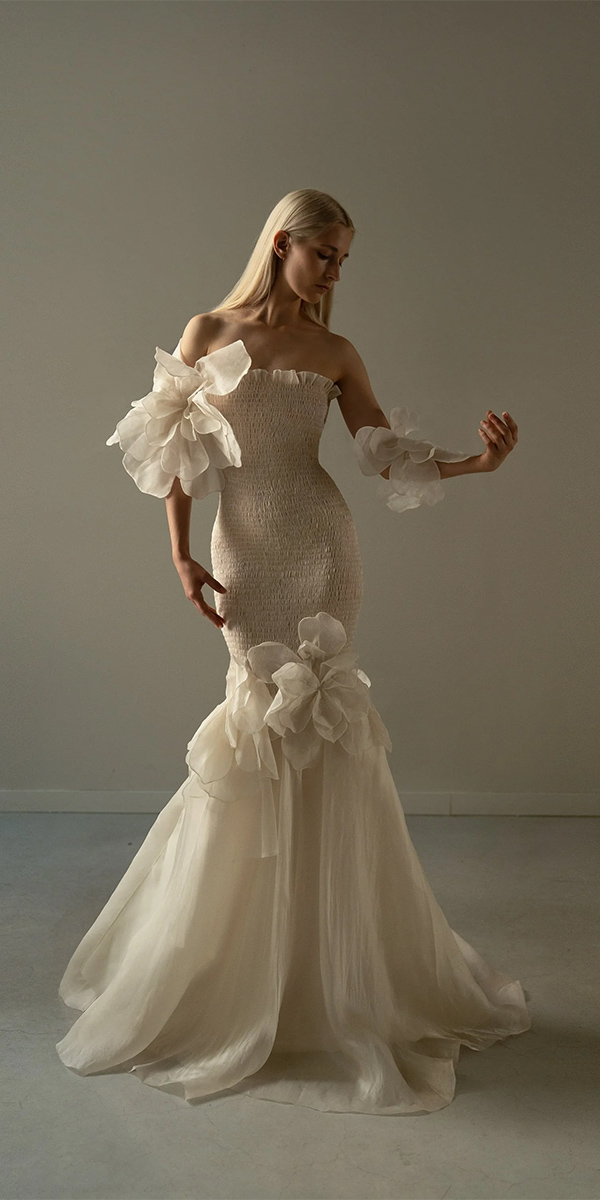 simple wedding dresses mermaid with floral chanamarelus